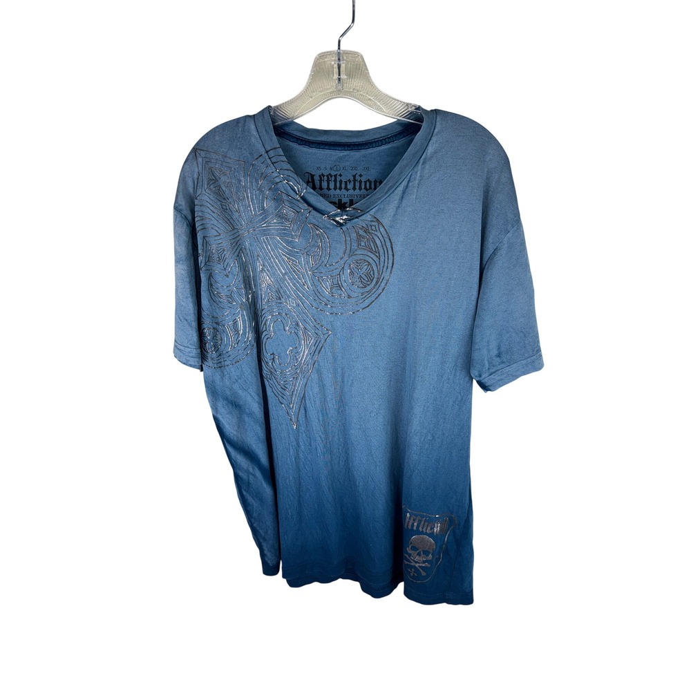 Affliction Buckle Mens Large Blue Ombre Foil Graphic Skull Cross V-Neck T-Shirt